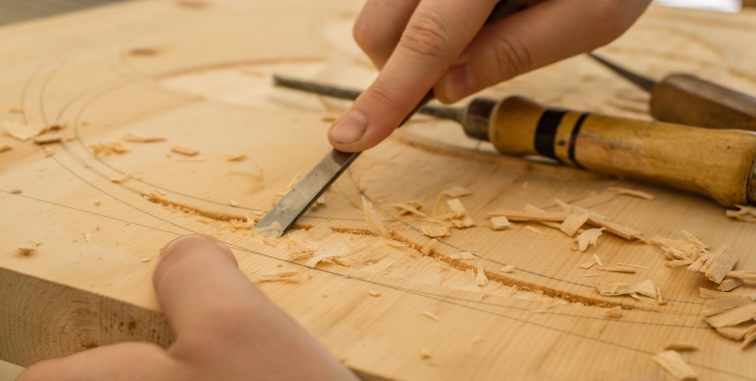 Perché scegliere opere in legno di ulivo